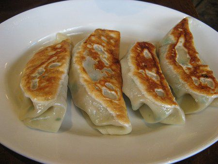 �M���E�U(�L�q)