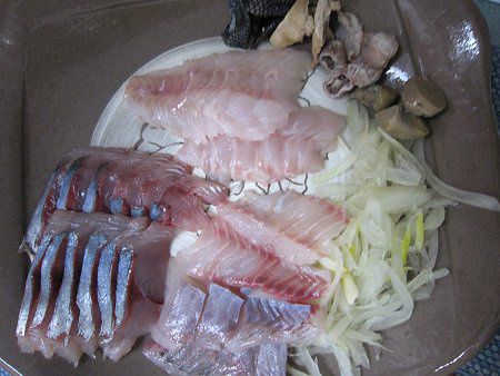 �N���i�L�c�l���o���A�}�]�C�j