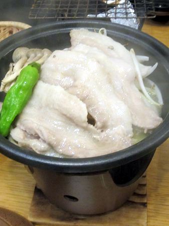 �u�^���[�X���̓S��