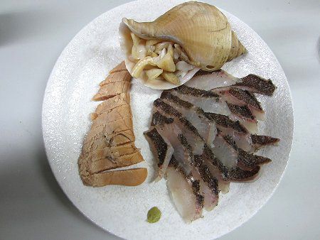 �h����3