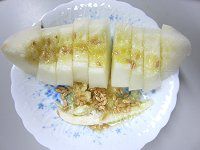 �}�N���E���̃J�b�g