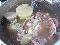 �~�~�C�J�i���G���j