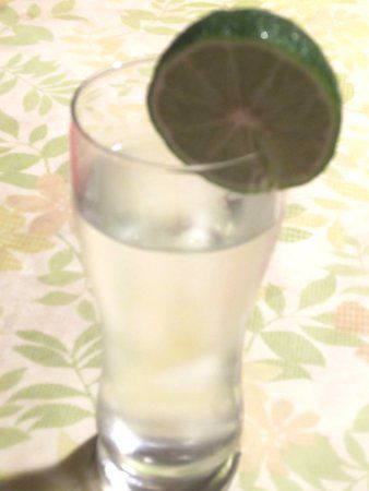 ���C���T���[