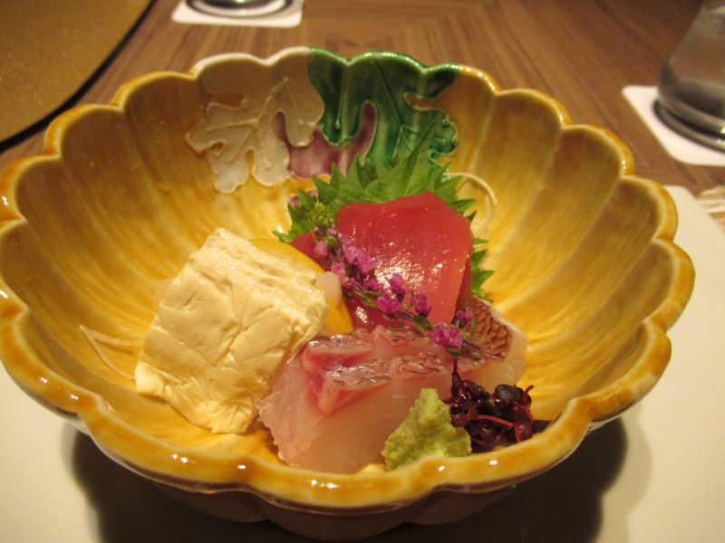 �䑢��